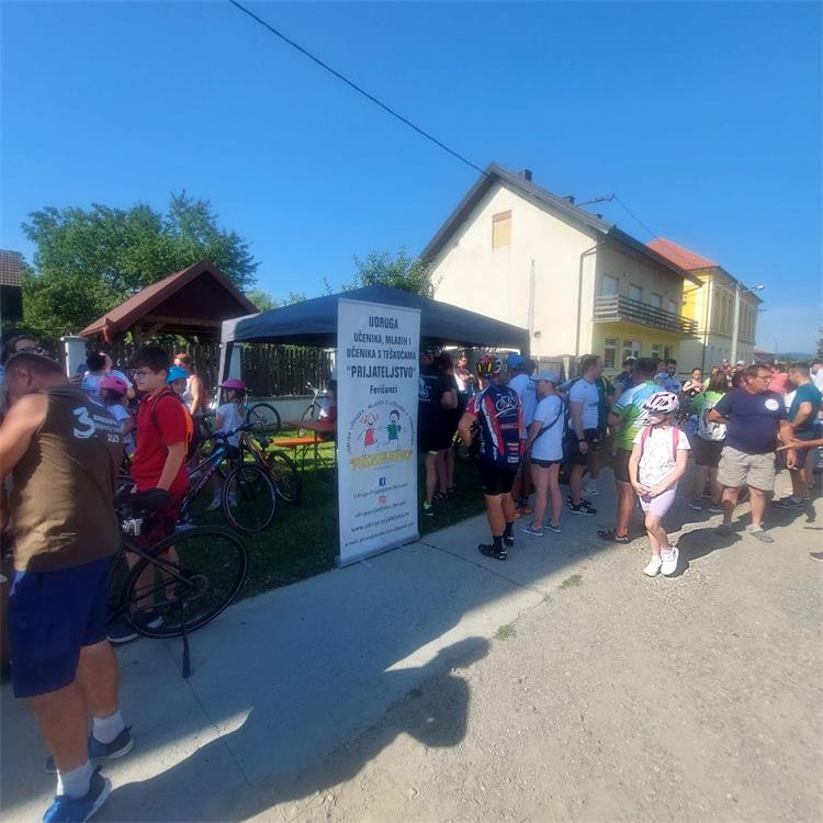 Slika /2024/Prevencija/bic bic/biciklijada/IMG-41dafb87b5dd42b93d8a16b1956581e5-V.jpg